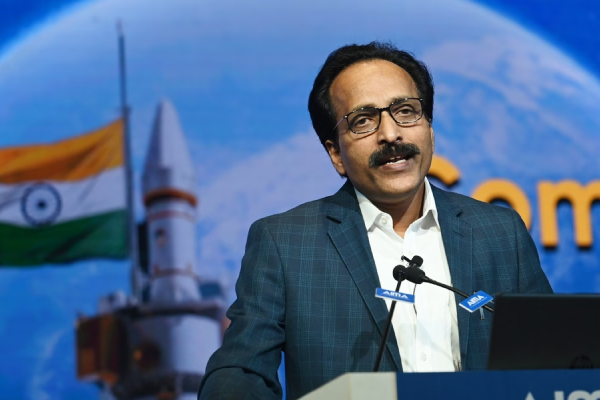 ஆதித்யா எல்-1 விண்கலம்: புத்தாண்டில் நடக்கப்போகும் முக்கிய நிகழ்வு - ISRO தலைவர் தகவல்! | Haditya L1 Spacecraft Important Event January