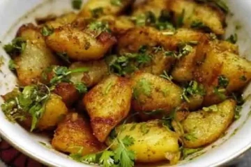 சமைத்த உருளைக்கிழங்கு எப்பொழுது விஷமாக மாறும்? இந்த தவறை மட்டும் செய்யாதீங்க