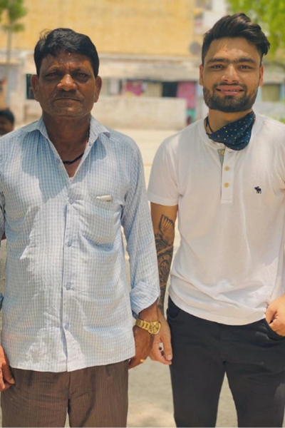 ரிங்கு சிங்கின் தந்தை உயிரிழப்பு - சிலிண்டர் விநியோகராக இருந்து மகனை கிரிக்கெட்டர் ஆக்கியவர் | Rinku Singh Father Passed Away Lpg ரிங்கு சிங்கின் தந்தை உயிரிழப்பு - சிலிண்டர் விநியோகராக இருந்து மகனை கிரிக்கெட்டர் ஆக்கியவர் | Rinku Singh Father Passed Away Lpg