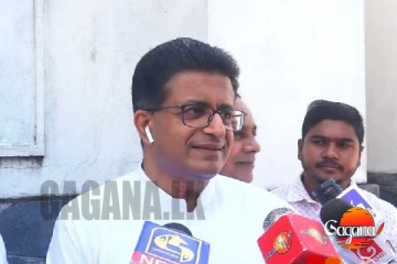 ජනපති ජපන් ගියේ රන්වලගේ උපාධි සහතිකය ගේන්න - උදය ගම්මන්පිල