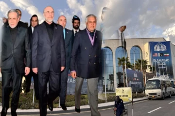 அமெரிக்காவுடன் பேச்சு : இதுவரை பாகிஸ்தான் புறப்படாத ஈரானிய குழு