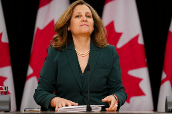 உக்ரைன் ஜனாதிபதிக்கு உதவுவதற்காக பதவியை துறக்கும் கனடா முன்னாள் துணை பிரதமர் | Canada Ex Vice Pm Quit Mp Become Zelensky Adviser