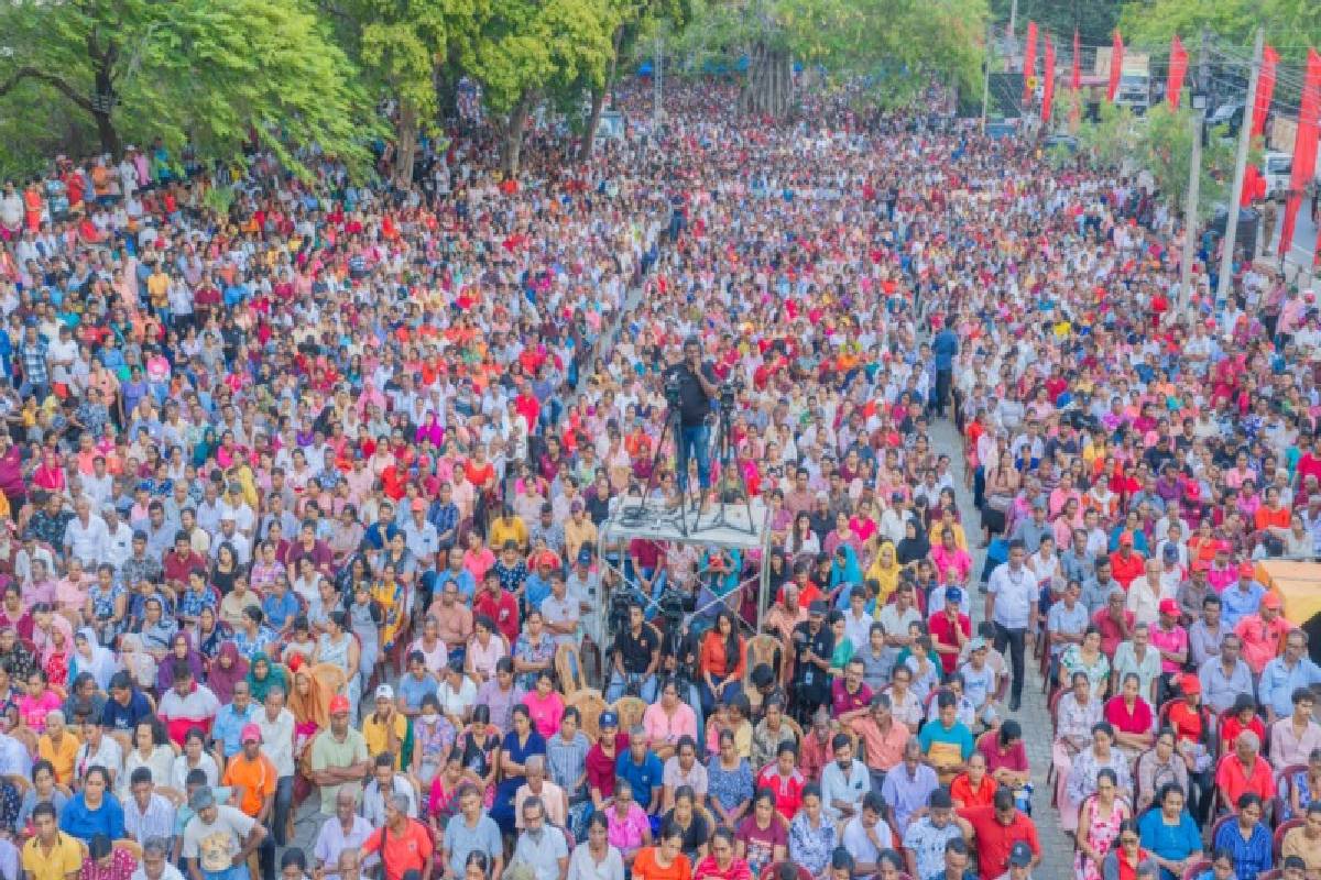 அனுரவின் கூட்டங்களில் பங்கேற்பவர்களை அச்சுறுத்தும் சாகர | Sagara Threatens Those Attending Anuras Meetings அனுரவின் கூட்டங்களில் பங்கேற்பவர்களை அச்சுறுத்தும் சாகர | Sagara Threatens Those Attending Anuras Meetings