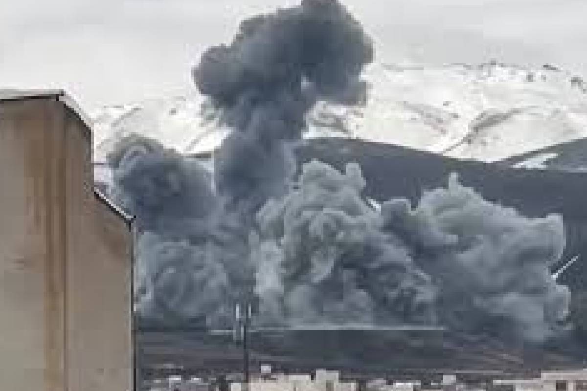 மத்திய கிழக்கில் போர் பதற்றம் தீவிரம்: தெஹ்ரான் மீது இஸ்ரேல் தாக்குதல் | Israel Attacks Lebanon