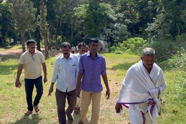 குருந்தூர்மலை ஆதிசிவன் ஆலயத்தில் வழிபாடு; காவல் காத்த இராணுவம் மற்றும் பொலிஸார்! | Worship At Kurundurmalai Adishivan Temple