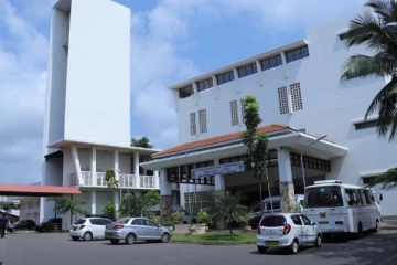 யாழ் . போதனா வைத்தியசாலையில் நள்ளிரவில் அரங்கேறிய சம்பவம்