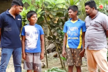 இலங்கையில் பதுக்கப்படும் பெட்ரோல்! விடிய விடிய வரிசையில் நிற்கும் சிறுவர்கள்