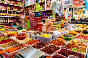 திடீரென விலை குறைக்கப்பட்ட அத்தியாவசியப் பொருட்கள் - விலை விபரம் உள்ளே...
