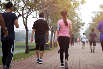 நடைபயிற்சி செய்வதால் உண்டாகும் நன்மைகள் ; தவறாமல் கடைப்பிடியுங்கள்