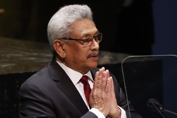 ஐ.நா அலுவலகத்தில் கடிதம் சமர்ப்பித்துள்ள காலிமுகத்திடல் போராட்டக்கள அமைப்பின் உறுப்பினர்கள் | Protesters Against Un Colombo