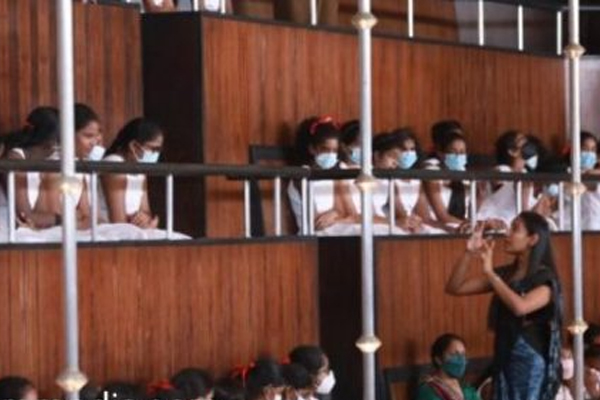 பொதுமக்களுக்காக மீண்டும் திறக்கப்பட்ட நாடாளுமன்றம் | Parliament Reopened To The Public