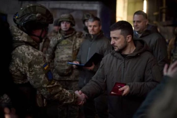 ரஷ்யாவை ஏமாற்றும் வகையில் ஜெலென்ஸ்கியின் திடீர் வருகை! எங்களுடையதை விட்டுக்கொடுக்க மாட்டோம் என சூளுரை