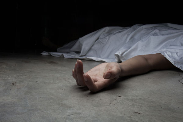 காட்டுப் பகுதிக்குள் எரிந்த நிலையில் ஆண் ஒருவரின் சடலம் மீட்பு | A Man S Body Slightly Burnt Recovered Forest Area