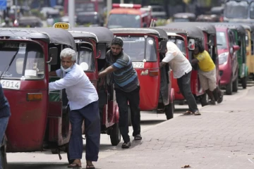 இன்று எரிபொருள் விநியோகிப்பது தொடர்பில் வெளியான அறிவிப்பு
