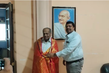 சமகால அரசியல் நிலை தொடர்பில் எம்.ஸ்ரீதருக்கும் வீரசிங்கம் ஆனந்தசங்கரிக்கும் இடையில் கலந்துரையாடல் (Videos)