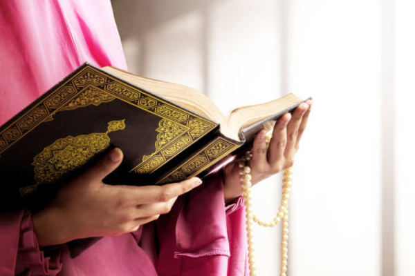 பாகிஸ்தானில் இந்து பெண் கடத்தப்பட்டு மதம் மாற்றி வயதானவருடன் கட்டாய திருமணம்! | Hindu Girl Kidnapped Converted To Islam Marriage பாகிஸ்தானில் இந்து பெண் கடத்தப்பட்டு மதம் மாற்றி வயதானவருடன் கட்டாய திருமணம்! | Hindu Girl Kidnapped Converted To Islam Marriage