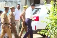 සුළු මොහොතකට පෙර ගෝඨාභය රාජපක්ෂගේ හිටපු පෞද්ගලික ලේකම් සුගීෂ්වර අධිකරණයට රැගෙන එයි