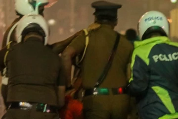 மாமனாரை கூரிய ஆயுதத்தால் தாக்கி கொலை செய்த மருமகன்