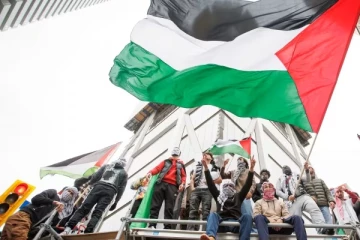 கனடாவின் பல்வேறு பகுதிகளிலும் போராட்டங்கள் ?