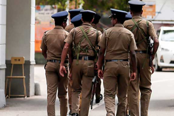 சர்ச்சையில் சிக்கும் அநுர தரப்பு உறுப்பினர்கள்! ரவுடித்தனம் உட்பட பல குற்றச்சாட்டுகளுடன் சிக்கிய நபர்கள் | Anura Partu Member Arrested For Threatening Police சர்ச்சையில் சிக்கும் அநுர தரப்பு உறுப்பினர்கள்! ரவுடித்தனம் உட்பட பல குற்றச்சாட்டுகளுடன் சிக்கிய நபர்கள் | Anura Partu Member Arrested For Threatening Police