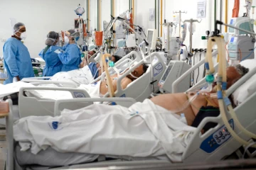 குணமடைந்த கோவிட் நோயாளிகளுக்கு புதிய பிரச்சினை! டெல்லியில் முதல் மரணம்