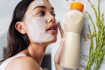 தோல் எப்போதும் பிரகாசமாக இருக்க வேண்டுமா? இப்படி செய்திடுங்கள்