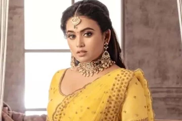 நிஜ வாழ்க்கையில் மோசமான குணம் கொண்டவரா வில்லி வெண்பா? திட்டித்தீர்த்த ரசிகர்கள்