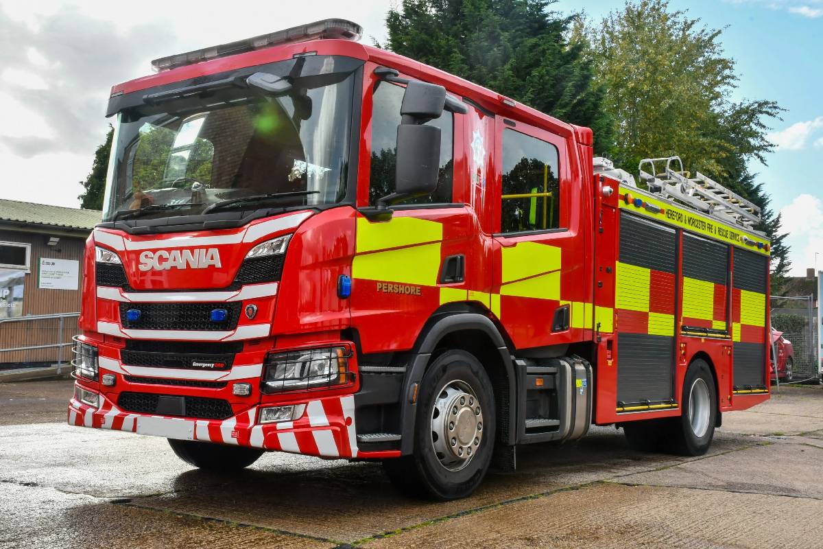 காலியில் ரயில் பெட்டிகளில் திடீர் தீப்பரவல் | Fire Breaks Out In Two Train Carriages In Galle