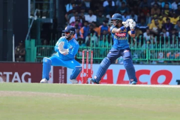 இறுதிப்போட்டியில் துடுப்பாட்டத்தை தெரிவு செய்த இலங்கை அணி..சிறப்பான தொடக்கம்