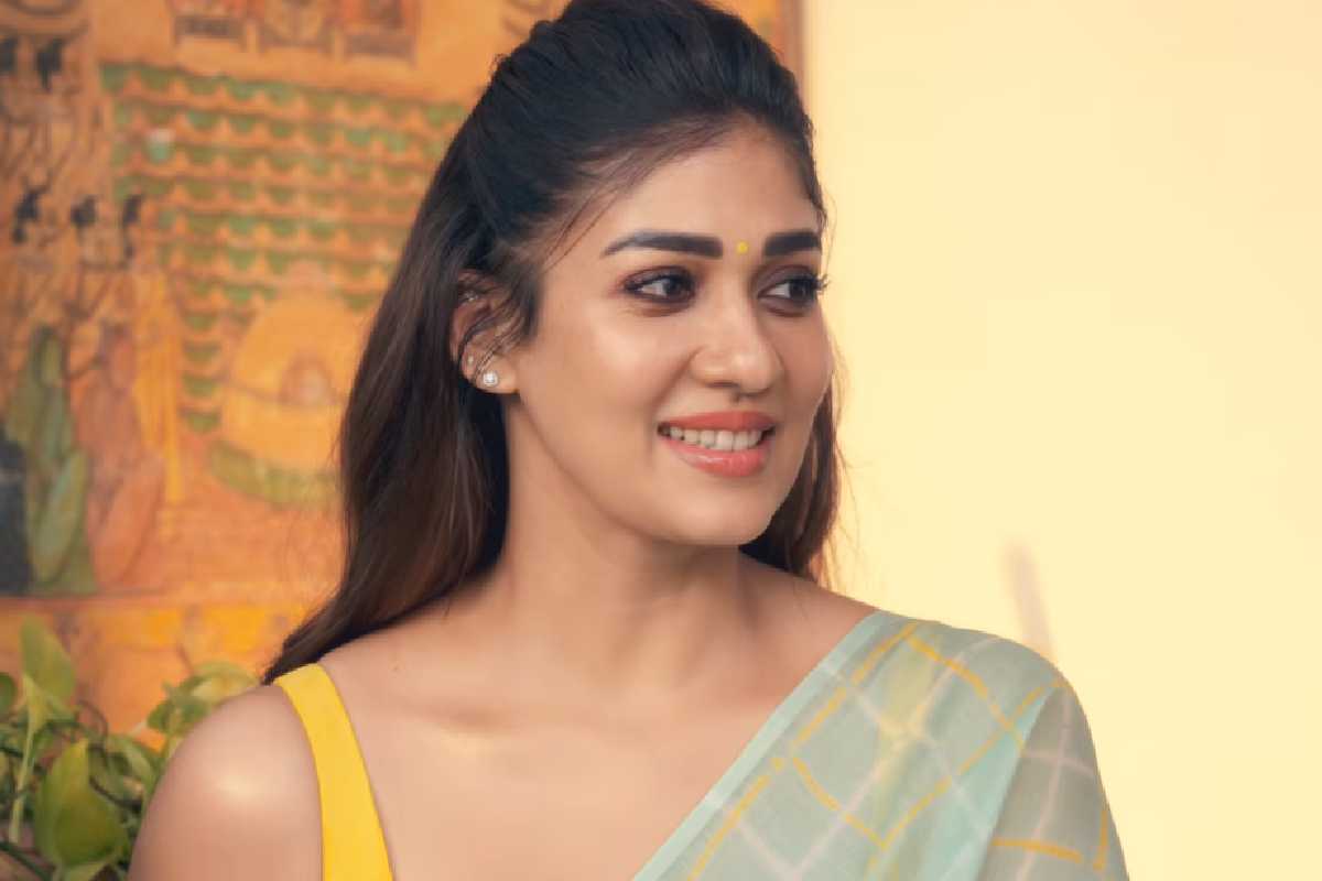 டாக்சிக் பட நடிகை நயன்தாராவின் அட்டை விளம்பர போட்டோஷூட்.. | Nayanthara After Toxic Release Photoshot Pics டாக்சிக் பட நடிகை நயன்தாராவின் அட்டை விளம்பர போட்டோஷூட்.. | Nayanthara After Toxic Release Photoshot Pics