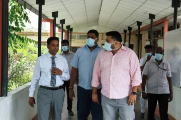 யாழ்.போதனா வைத்தியசாலைக்கு அங்கஜன் இராமநாதன் விஜயம் (PHOTOS)