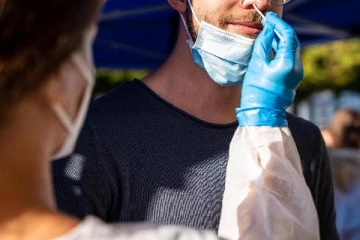 தடுப்பூசி போடாத சுவிஸ் மக்களுக்கு அக்டோபர் முதல் புதிய சிக்கல்