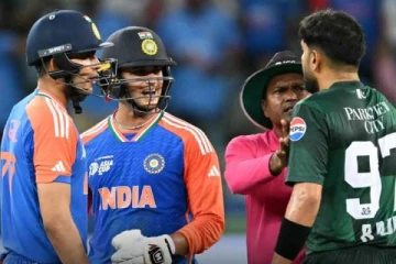 வாய் பேச்சுன்னா அது பாகிஸ்தான் தான் ஜெயிக்கும்!! கலாய்த்து தள்ளிய ஹர்பஜன் சிங்..