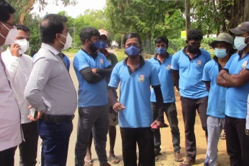 மட்டக்களப்பு அரச ஊழியர்களுக்கு நடந்த அட்டூழியம்! வெளியான பகீர் காணொளி