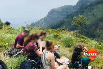 ෆේස් බුක් එකෙන් සෙට් වුණු සෙට් එක සීතලට ගල්වෙන්න අරන් ගිය බඩු තොගේ එක්කම මාට්ටු