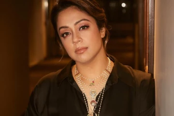 இணையத்தில் வைரலாகும் ஜோதிகாவின் மார்பிங் போட்டோ.. ரசிகர்கள் அதிர்ச்சி!!