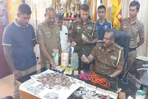 முல்லைத்தீவில் பணியாற்றிய இராணுவ வீரரின் வீட்டிலிருந்து மீட்கப்பட்ட வெடிபொருட்கள் | Explosives Recovered From House Of Soldier