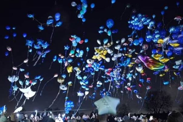 அப்பா ‘I Love You’ இப்போதும் காதுகளில் ஒலிக்கிறது: இரட்டை குழந்தைகளின் தந்தை உருக்கம் | London Fire Accident Twin Child Death