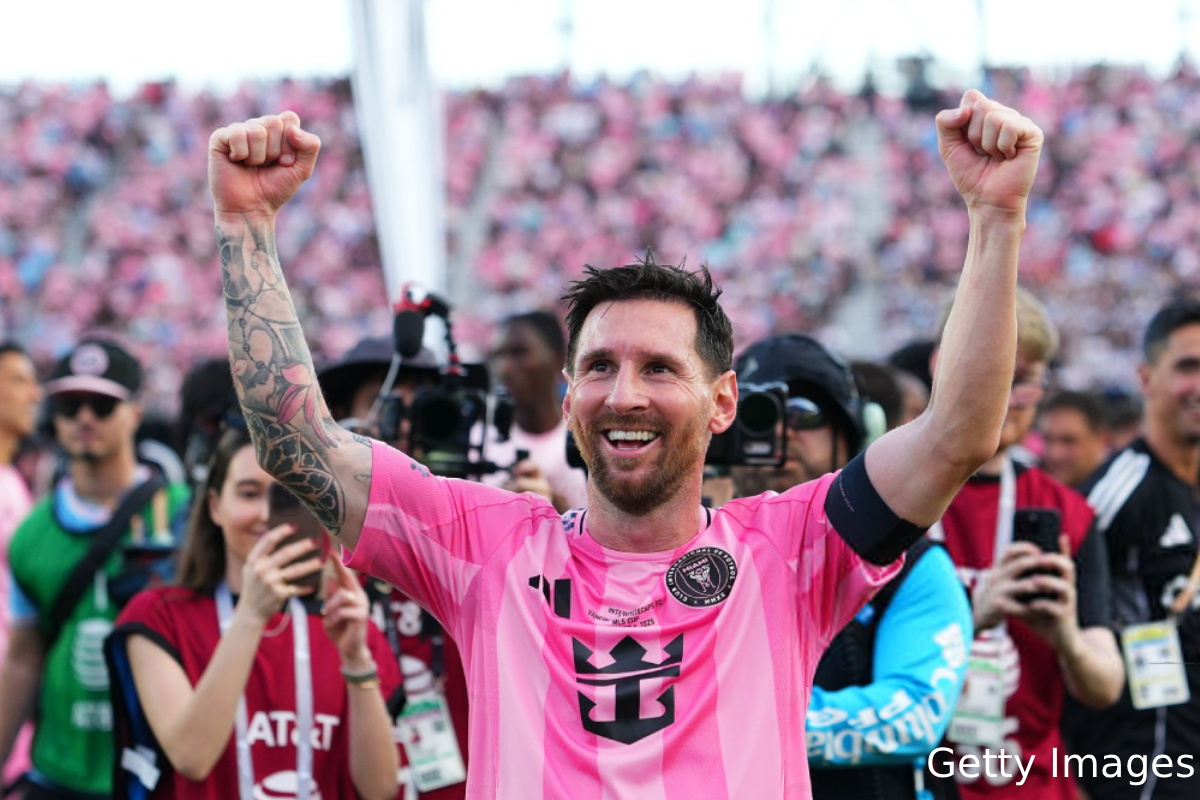 Highest paid athletes 2026, Forbes sports earnings list, Messi billionaire net worth, Ronaldo Al-Nassr salary 2026, LeBron James earnings 2026, Shohei Ohtani MLB income, Lewis Hamilton F1 salary record #Messi #Ronaldo #Top10Athletes #SportsEarnings #ForbesList #BillionaireClub #LeBronJames #ShoheiOhtani #LewisHamilton