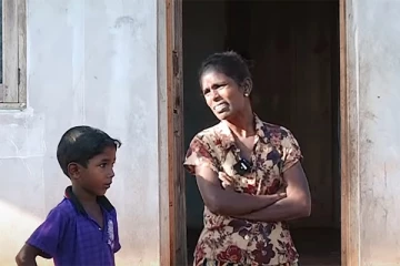 மூன்று வேளை உணவுக்காக போராடும் பெண்ணின் குடும்பம்