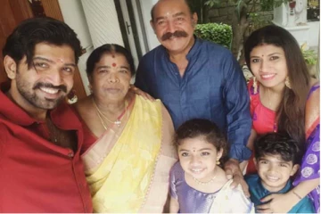 நடிகர் அருண்விஜய் மகள் இவ்வளவு வளர்ந்துட்டாங்களா? புகைப்படத்தை பார்த்து வாயடைத்துப் போன ரசிகர்கள்