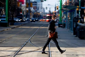 ஒன்ராறியோவில் தீவிரமடையும் முடக்க நிலைக்கு எதிராக போராட்டங்கள்!
