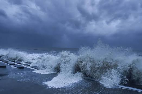 மீண்டும் உருவாகும் குறைந்த அழுத்த தாழ்வு பகுதி; வளிமண்டலவியல் திணைக்களம் | A Low Pressure Area Is Forming Again Srilanka