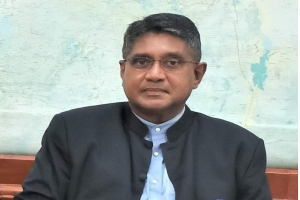 கோட்டாபயவை போல் வடக்கு ஆளுநரும் செல்ல நேரிடும்: சரவணபவன் எச்சரிக்கை | Northern Governor Gotabaya Saravanabhavan Warns