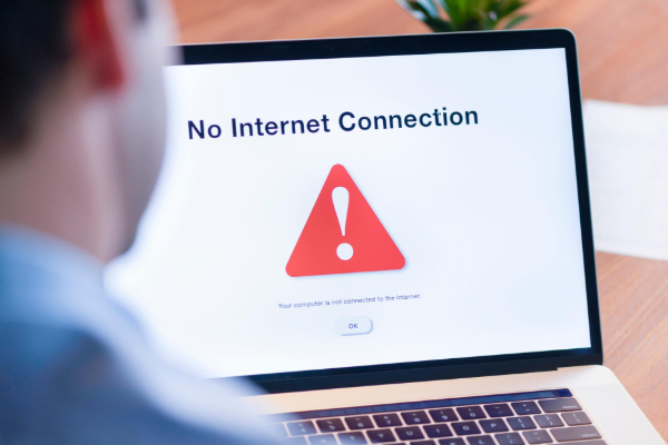 நாட்டின் பல பகுதிகளில் தடைப்பட்டுள்ள தொலைத்தொடர்பு சேவை! எடுக்கப்பட்டுள்ள முக்கிய நடவடிக்கை | Communication Breakdown In Sri Lanka