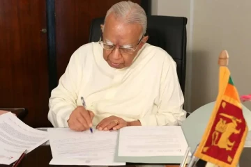 பொதுவேட்பாளர் யோசனை தொடர்பில் தமிழரசுக் கட்சியின் உறுப்பினர்களுக்குச் சம்பந்தன் கூறிய செய்தி