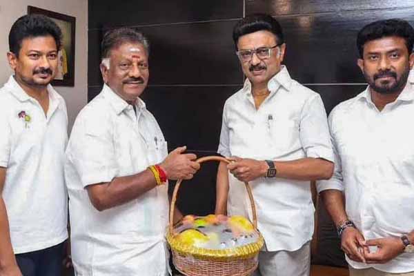 திமுகவில் இணைந்தார் ஓ. பன்னீர்செல்வம்! | Ops Joined Dmk