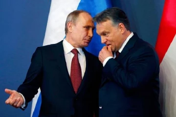 ரஷ்ய எண்ணெய் தடைகளில் இருந்து விலக்கு வேண்டும்... ட்ரம்பை நாடும் ஐரோப்பிய நாடு