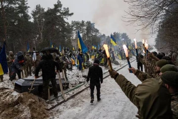 ரஷ்யா, உக்ரைன் நாடுகளுக்கு செல்ல குடிமக்களுக்கு தடை விதித்த தெற்காசிய நாடு
