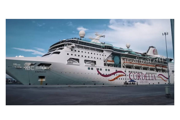 சொகுசு கப்பலை இப்படித்தான் இயக்குகிறார்களா? | Is This How They Operate A Luxury Cruise